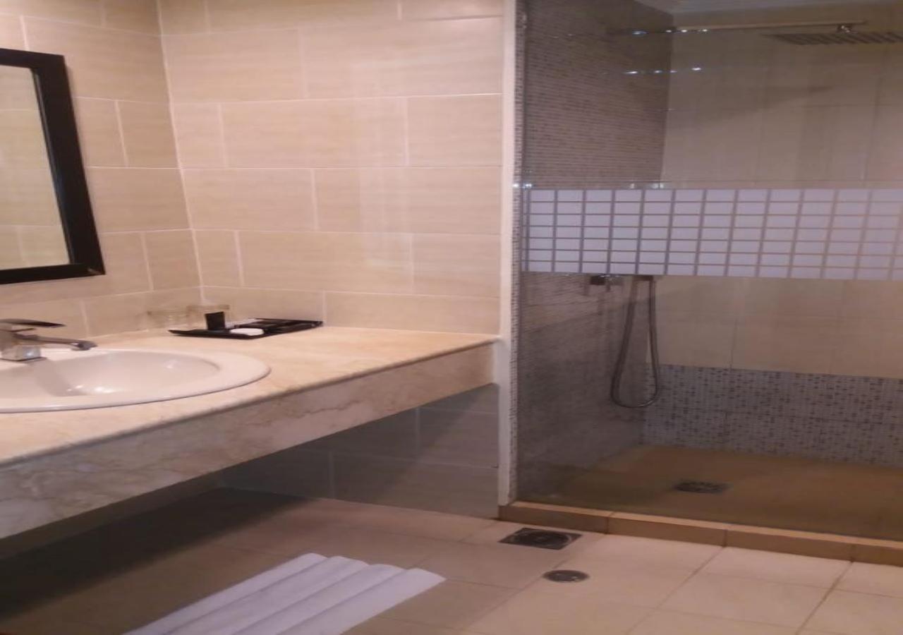 Giia Sanno Hotel Pluit Джакарта Экстерьер фото